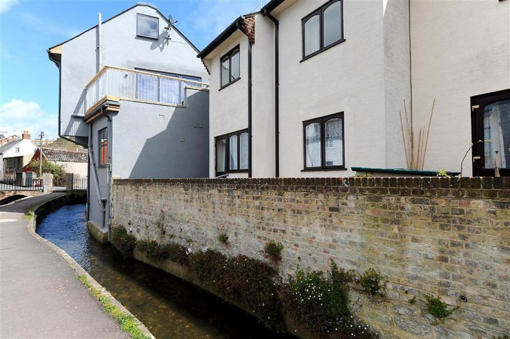 The Old Bakehouse Villa Lyme Regis Buitenkant foto